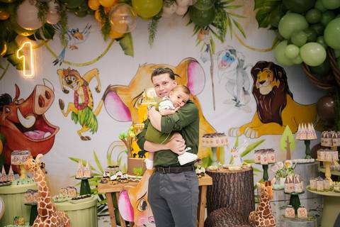 esta infantil Presidente Prudente

fotografia de festa infantil Presidente Prudente

fotógrafo festa infantil Presidente Prudente

festa de aniversário infantil

festa infantil 1 ano

aniversário de 1 ano bebê

festa de 1 aninho'