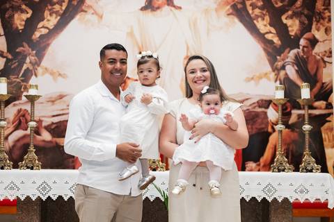 como funciona fotografia de batizado

quanto custa fotógrafo de batizado

fotógrafo para batizado na igreja

vale a pena fotografar batizado

fotos de batizado na igreja dicas'