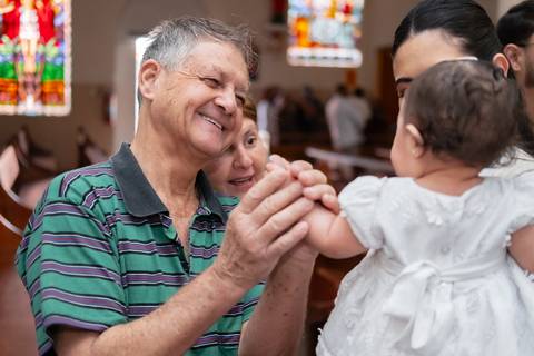 como funciona fotografia de batizado

quanto custa fotógrafo de batizado

fotógrafo para batizado na igreja

vale a pena fotografar batizado

fotos de batizado na igreja dicas'