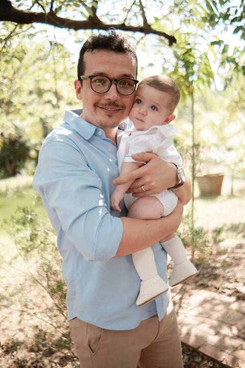 primeiro sacramento do bebê fotografia

registro do batizado do bebê

memórias do batizado da família

dia do batismo do bebê fotos

fotografia da bênção do bebê na igreja'