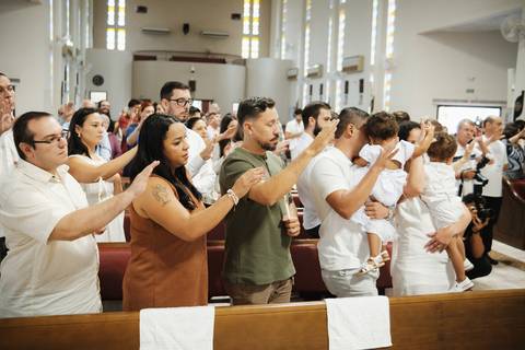batizado Paróquia Mãe da Igreja

fotógrafo batizado Paróquia Mãe da Igreja Presidente Prudente

fotografia de batizado em igreja Presidente Prudente

fotógrafo batizado oeste paulista

fotos de batizado Presidente Prudente SP'