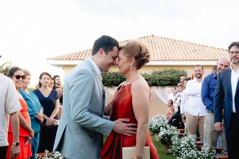 decoração casamento chácara
noivos apaixonados casamento
ensaio dos noivos casamento real
casamento elegante ao ar livre
fotografia de casamento presidente prudente
casamento emocionante no campo
noiva elegante 2026
fornecedores casamento chácara veneza'