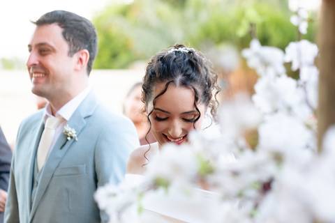 decoração casamento chácara
noivos apaixonados casamento
ensaio dos noivos casamento real
casamento elegante ao ar livre
fotografia de casamento presidente prudente
casamento emocionante no campo
noiva elegante 2026
fornecedores casamento chácara veneza'