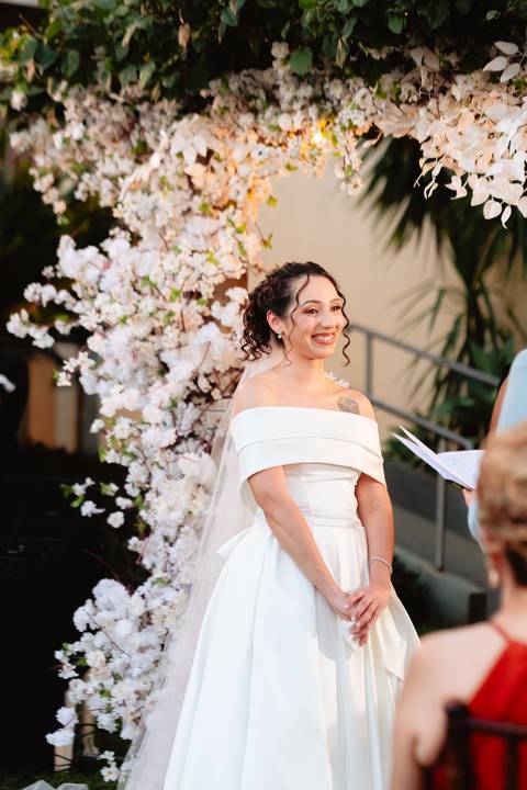 decoração casamento chácara
noivos apaixonados casamento
ensaio dos noivos casamento real
casamento elegante ao ar livre
fotografia de casamento presidente prudente
casamento emocionante no campo
noiva elegante 2026
fornecedores casamento chácara veneza'