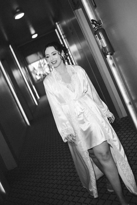 decoração casamento chácara
noivos apaixonados casamento
ensaio dos noivos casamento real
casamento elegante ao ar livre
fotografia de casamento presidente prudente
casamento emocionante no campo
noiva elegante 2026
fornecedores casamento chácara veneza'