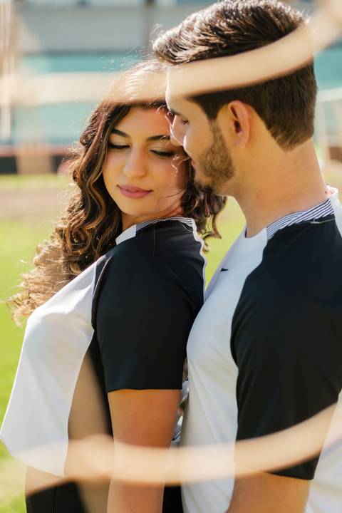 ensaio pre wedding em Presidente Prudente
fotógrafo de casamento Presidente Prudente
pre wedding no Prudentão
ensaio de casal no estádio Prudentão
fotos de casal em estádio de futebol'