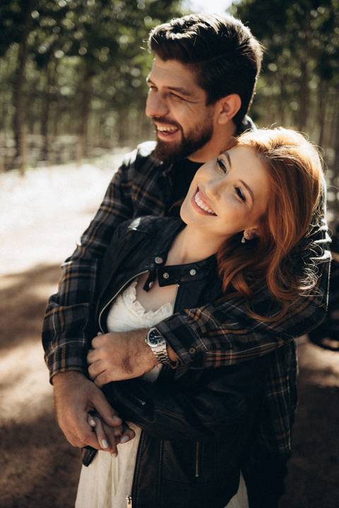 ensaio pre wedding na fazenda
pre wedding com moto
ensaio de casal com motocicleta
fotógrafo de casamento Presidente Prudente
ensaio pré casamento romântico
ensaio em fazenda'