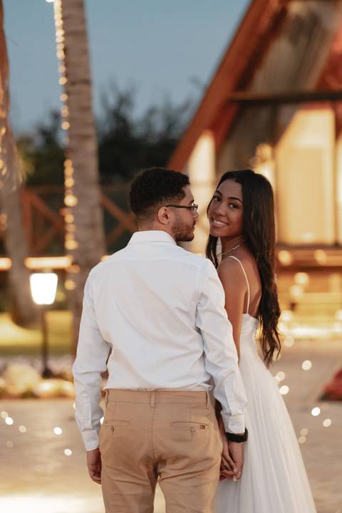 ensaio de casal ao ar livre
fotógrafo em Osvaldo Cruz
ensaio de casal cinematográfico
fotos românticas de casal
ensaio de casal moderno
fotografia autoral de casal'