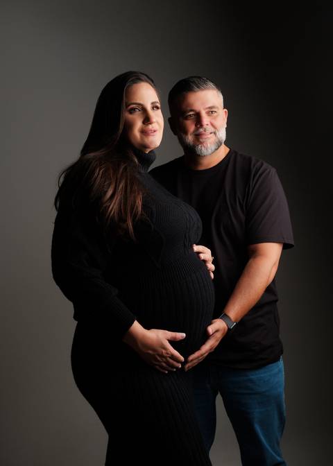 ensaio gestante em estúdio
fotógrafo de gestante
fotografia gestante profissional
book gestante casal
ensaio de gravidez
fotos de gestante em estúdio'