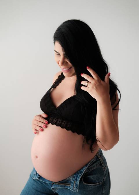 ensaio gestante milagre
ensaio gestante com história de superação
fotografia gestante com fé
ensaio gestante emocionante
ensaio gestante após luta
ensaio gestante milagre de Deus
ensaio de gravidez com história de fé
book gestante com significado'