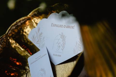 casamento, fotografia de casamento, casamento ao ar livre, casamento elegante, casamento romântico, casamento sofisticado, casamento clássico, casamento moderno, casamento luxuoso, casamento noturno, cerimônia de casamento, festa de casamento, recepção de'