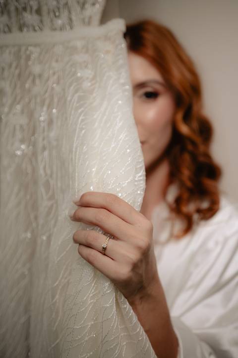 recepção de casamento, decoração de casamento, altar de casamento, entrada da noiva, making of da noiva, vestido de noiva, noiva elegante, noivos apaixonados, casal apaixonado, troca de alianças, votos de casamento, wedding photography, wedding film'