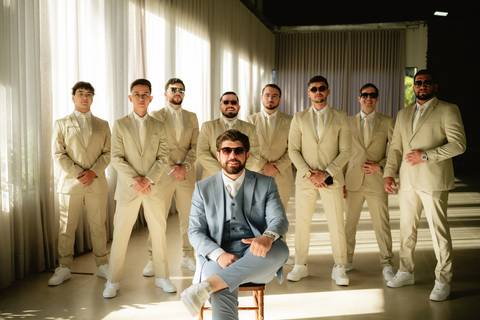 casamento, fotografia de casamento, casamento ao ar livre, casamento elegante, casamento romântico, casamento sofisticado, casamento clássico, casamento moderno, casamento luxuoso, casamento noturno, cerimônia de casamento, festa de casamento, recepção de'