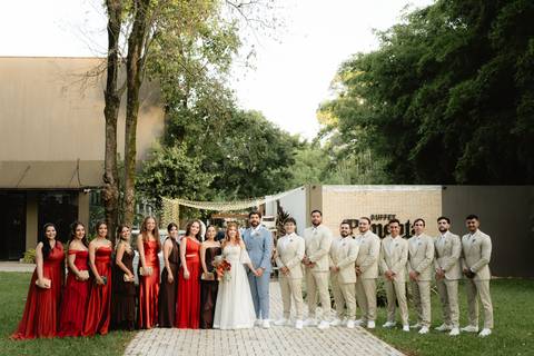 ntrada da noiva, making of da noiva, vestido de noiva, noiva elegante, noivos apaixonados, casal apaixonado, troca de alianças, votos de casamento, wedding photography, wedding film, fotos espontâneas casamento, fotos românticas casamento'