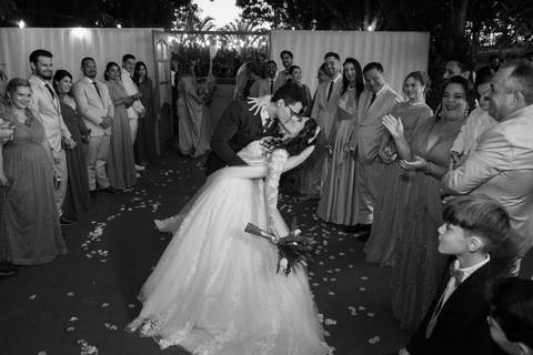 Casamento no Palazzo Salvatori
Palazzo Salvatori Presidente Prudente
Casamento em Presidente Prudente
Fotógrafo de casamento em Presidente Prudente
Cerimônia ao ar livre
Casamento no campo
Casamento ao pôr do sol'