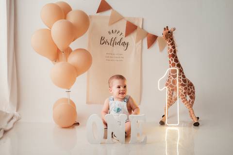 Smash the Cake
ensaio Smash the Cake
Smash the Cake 1 ano
ensaio de 1 ano
ensaio de aniversário de 1 ano
sessão Smash the Cake
fotógrafo Smash the Cake'