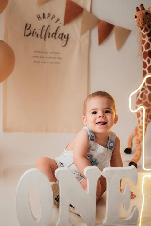 Smash the Cake
ensaio Smash the Cake
Smash the Cake 1 ano
ensaio de 1 ano
ensaio de aniversário de 1 ano
sessão Smash the Cake
fotógrafo Smash the Cake'
