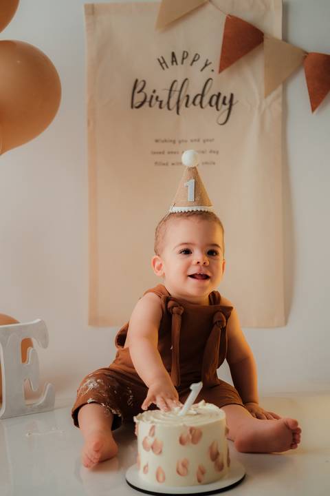 Smash the Cake
ensaio Smash the Cake
Smash the Cake 1 ano
ensaio de 1 ano
ensaio de aniversário de 1 ano
sessão Smash the Cake
fotógrafo Smash the Cake'