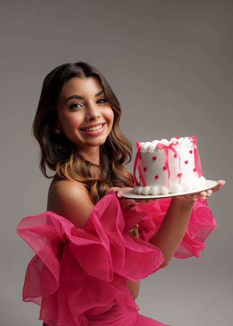 Ensaio de debutante
Ensaio de 15 anos
Fotógrafo de debutante
Fotógrafo de 15 anos
Ensaio  debutante com bolo'