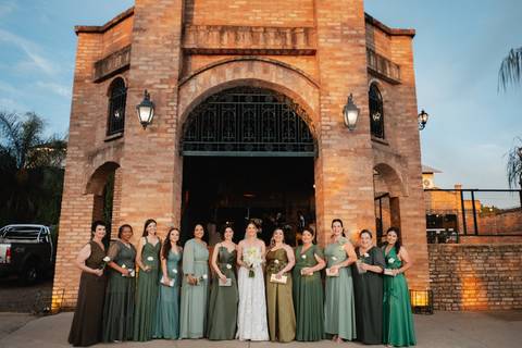 Entrada da noiva
Noiva entrando na igreja
Noivo esperando a noiva
Troca de alianças
Votos de casamento
Fotografias espontâneas de casamento
Fotografia documental de casamento
Casamento em Presidente Prudente SP'