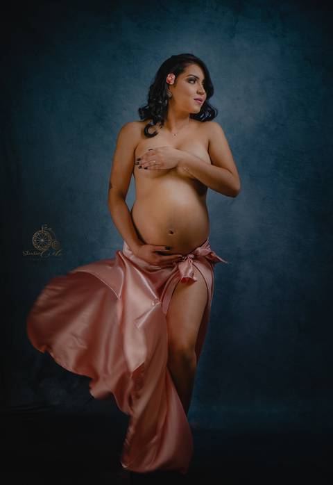 ensaio sensual de gestante'