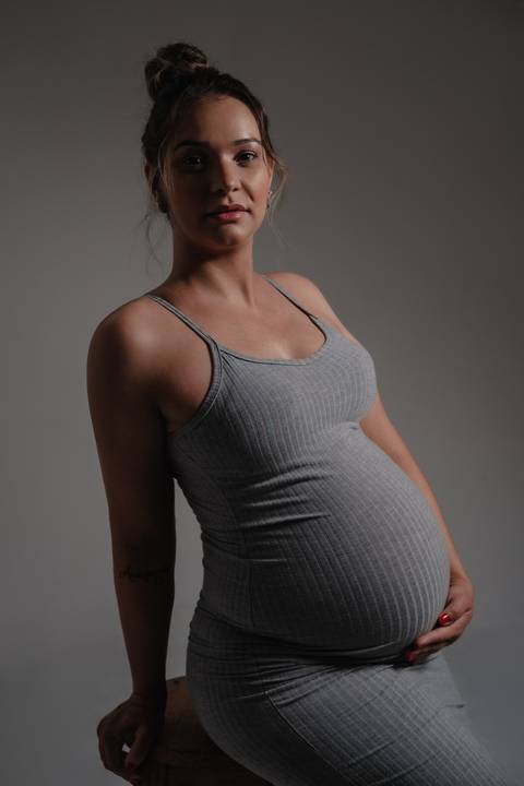 Ensaio de Gestante em Estúdio moda'