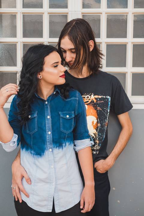 foto de casal em casa'