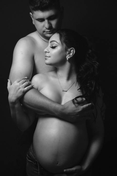 ensaio sensual nu de gestante presidente prudente'