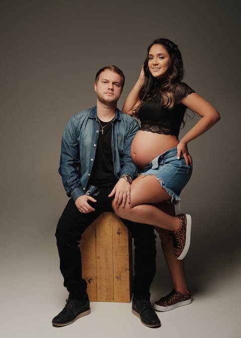 ensaio de gestante com o marido'