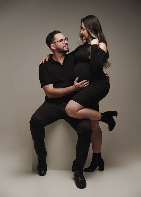 ENSAIO DE GESTANTE EM ESTUDIO DE FOTOGRAFIA EM PRESINDENTE PRUDENTE '