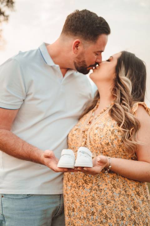 FOTO COM SAPATINHO DE BEBE '