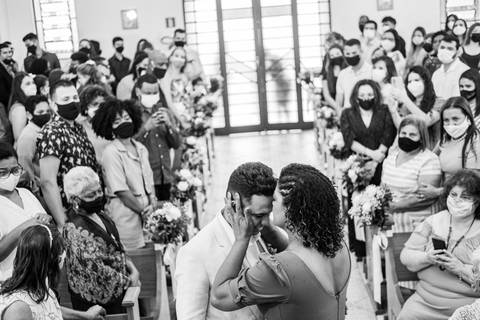 noivo e mãe do noivo'