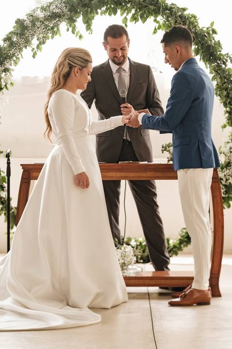 trocas das alianças '