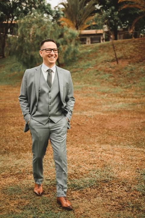 terno claro para noivo'