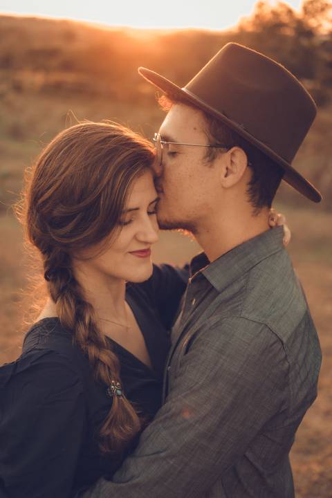 chapeu para ensaio de casal'