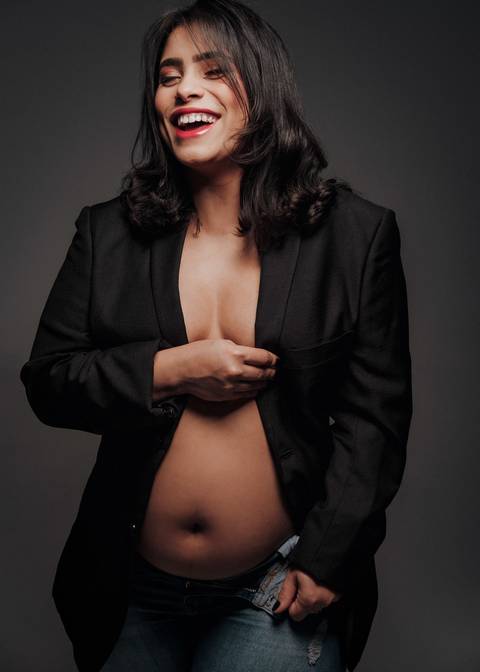 Ensaio sensual de gestante'