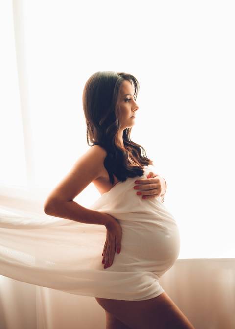 Foto de gestante com tecido'