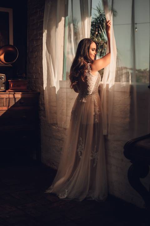 Vestido Pre Wedding Aghata Noivas'