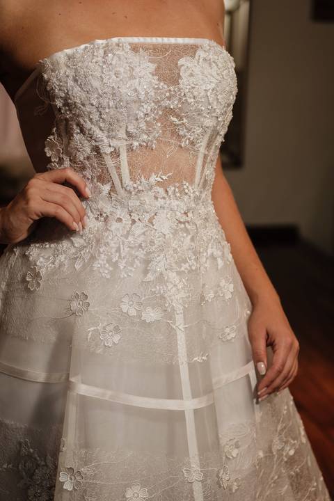 detalhe vestido de noiva'