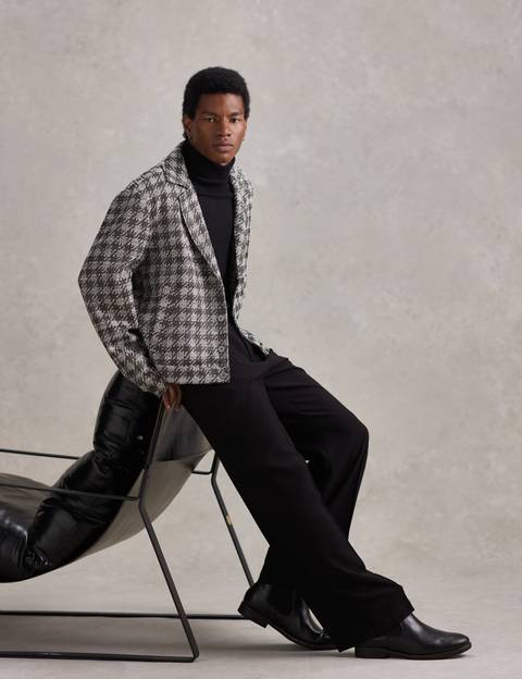 Pueri Santi por Maya Morikawa Somos Wa Produtora Audiovisual'