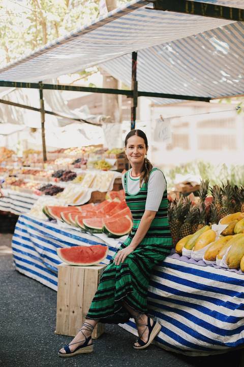 Ensaio Mr. Cat Tropical em Feira fotografado por Maya Morikawa nos Jardins São Paulo com Raquel Lionel'