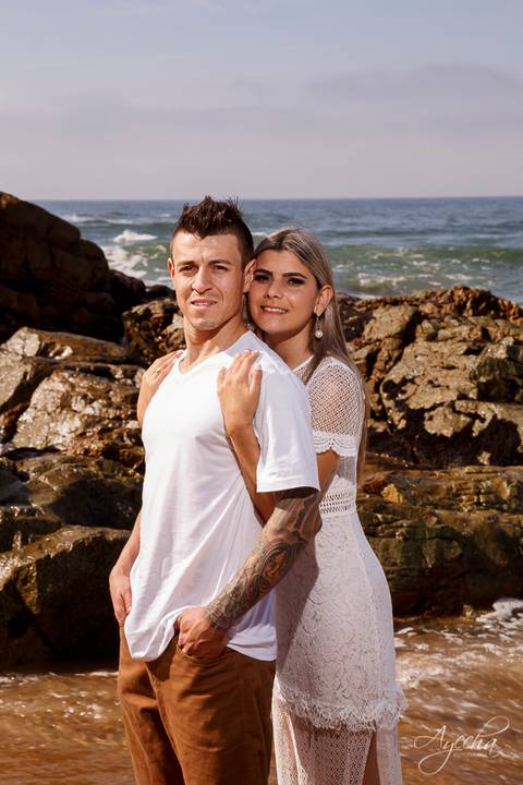 Ensaio pré wedding na praia; ensaio de casal praia; ensaio de casal curitiba; fotografia de casamento; deborah ayecha fotografia, ensaio fotografico praia santa catarina'
