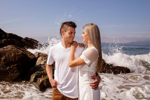 Ensaio pré wedding na praia; ensaio de casal praia; ensaio de casal curitiba; fotografia de casamento; deborah ayecha fotografia, ensaio fotografico praia santa catarina'