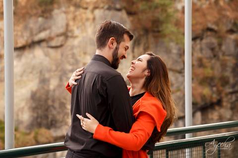 Ensaio de casal; fotografia de casal; fotografia de casamento; fotografo de casamento; fotografa de casamento, noivas curitibanas; casando em curitiba; ensaio fotografico opera de arame, ensaio no parque tanguaEnsaio de casal; fotografia de casal; fotogra'