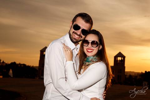 Ensaio de casal; fotografia de casal; fotografia de casamento; fotografo de casamento; fotografa de casamento, noivas curitibanas; casando em curitiba; ensaio fotografico opera de arame, ensaio no parque tangua'