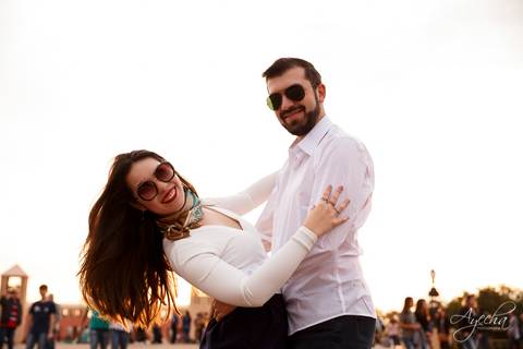 Ensaio de casal; fotografia de casal; fotografia de casamento; fotografo de casamento; fotografa de casamento, noivas curitibanas; casando em curitiba; ensaio fotografico opera de arame, ensaio no parque tangua'