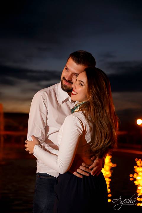 Ensaio de casal; fotografia de casal; fotografia de casamento; fotografo de casamento; fotografa de casamento, noivas curitibanas; casando em curitiba; ensaio fotografico opera de arame, ensaio no parque tangua'