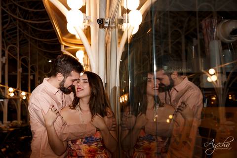 Ensaio de casal; fotografia de casal; fotografia de casamento; fotografo de casamento; fotografa de casamento, noivas curitibanas; casando em curitiba; ensaio fotografico opera de arame, ensaio no parque tangua'