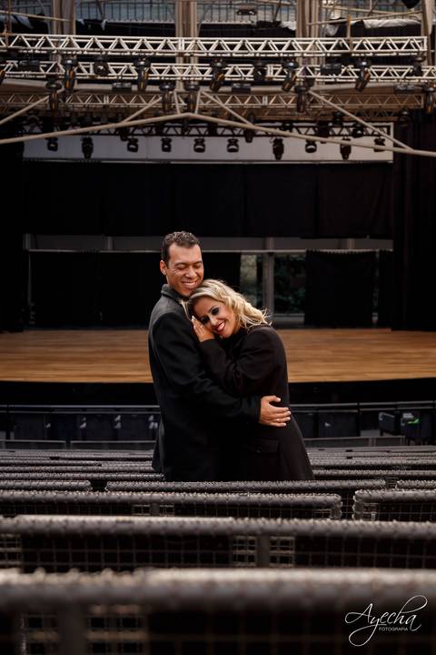 Ensaio Opera de Arame; Ensaio Museu do Olho, Ensaio Rua 24 horas, Pré wedding; Deborah ayecha fotografia; ensaio de casal curitiba; fotografa de casamento curitiba'