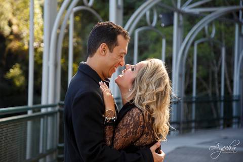 Ensaio Opera de Arame; Ensaio Museu do Olho, Ensaio Rua 24 horas, Pré wedding; Deborah ayecha fotografia; ensaio de casal curitiba; fotografa de casamento curitiba'